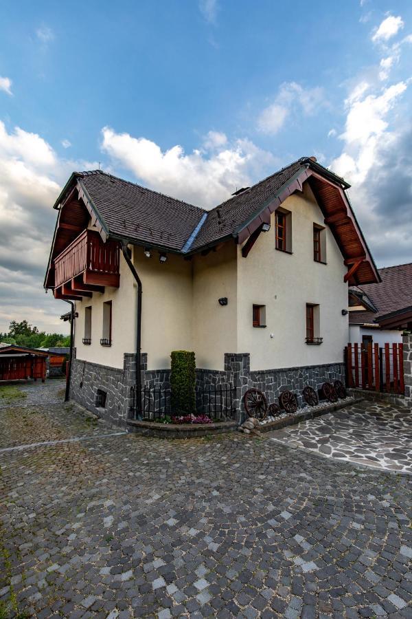 Tatryhome - Dom Veľky Slavkov Bagian luar foto