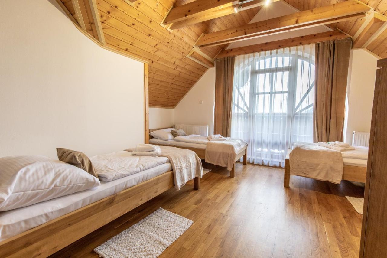 Tatryhome - Dom Veľky Slavkov Bagian luar foto