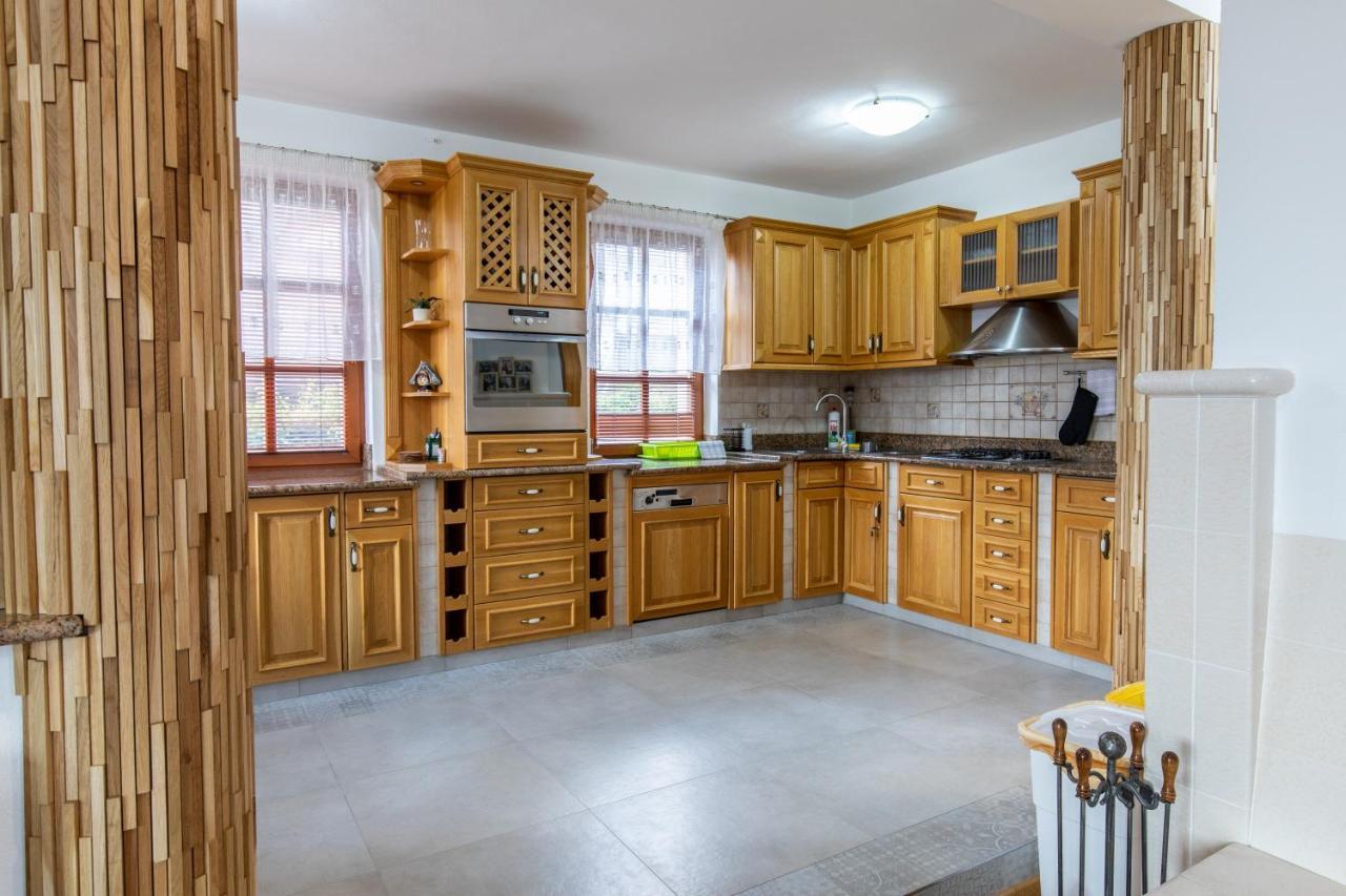 Tatryhome - Dom Veľky Slavkov Bagian luar foto